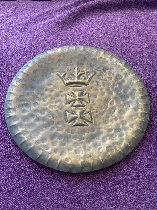 Metaloplastyka z herbem Gdańska do powieszenia na ścianie