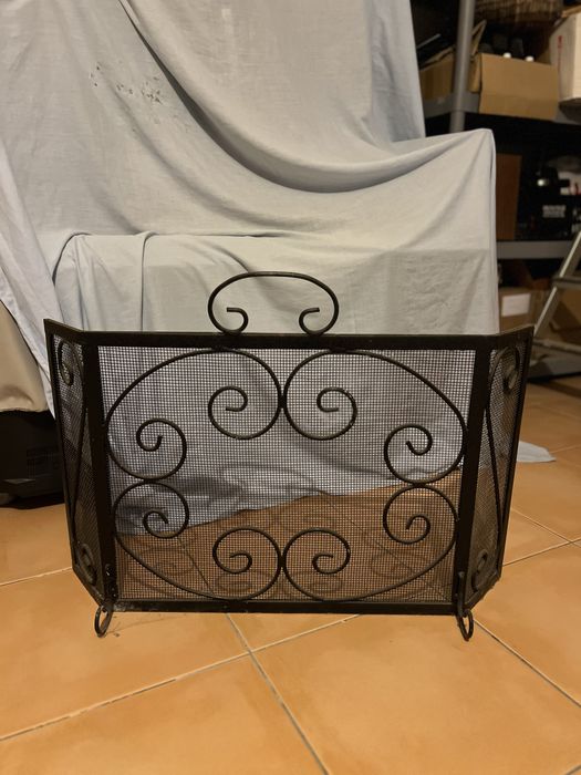 Protector Lareira me Ferro