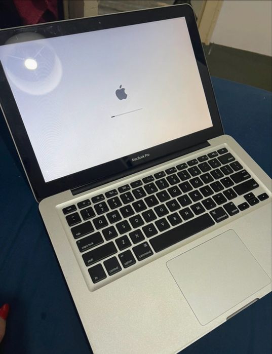 MacBook Pro 13” (Mid 2012)