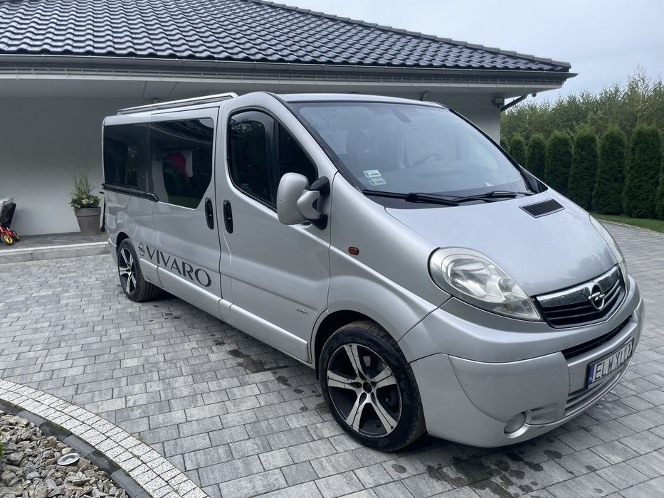 Opel vivaro 2.5 6 osobowy
