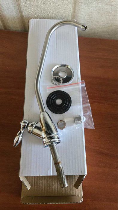 Кран для фільтра для чистої води