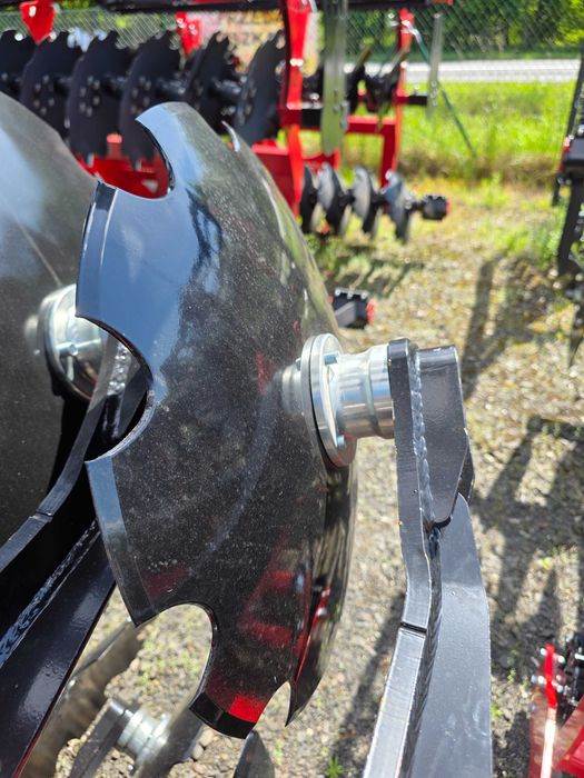 Brona talerzowa 4H rozkładana hydraulicznie