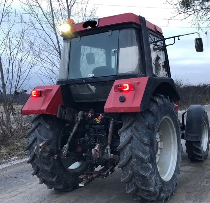 Ciągnika  Case-IH 844 XL zadbany