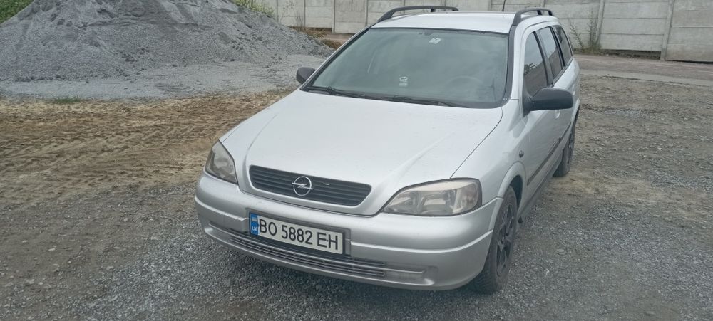 Автомобіль  Opel Astra g 2000 року