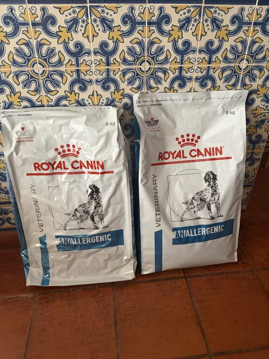 2x Royal Canin Anallergenic 8kg