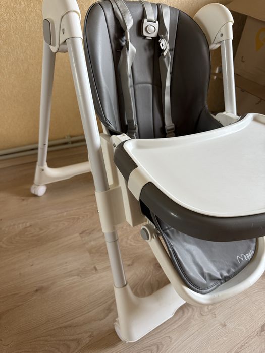 Стільчик для годування Caretero Megalo