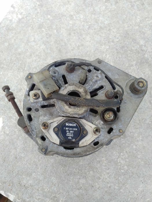 Alternador Bosch 24 Volts para camiao Nissan Atleon.