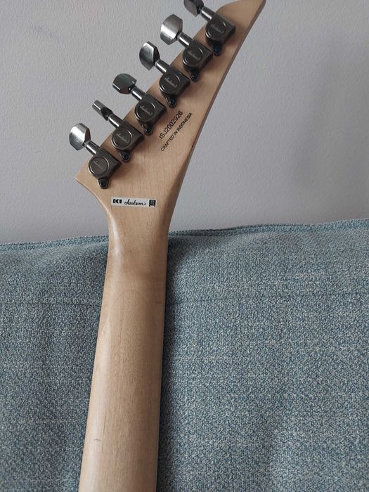 Gitara elektryczna leworęczna Jackson Pro Series Soloist SL2