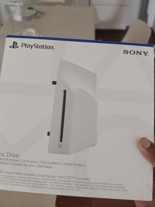 PS5 Slim versão disco
