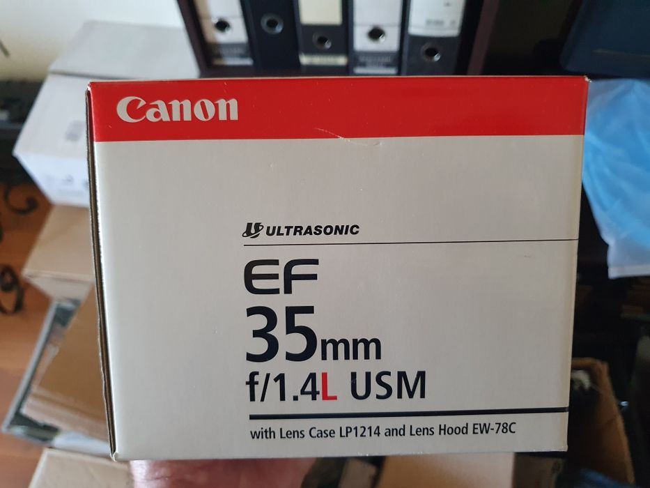 Câmera Fotográfica Canon 6D Mark II + Acessórios