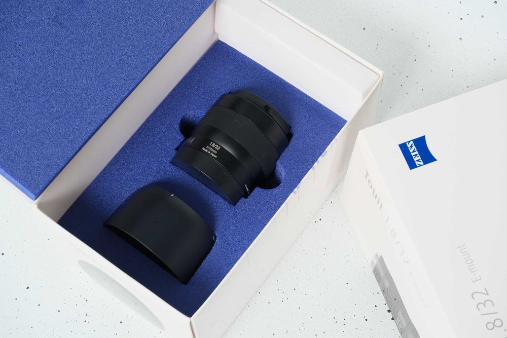 Zeiss Touit Planar 32mm f/1.8 Sony E-Mount