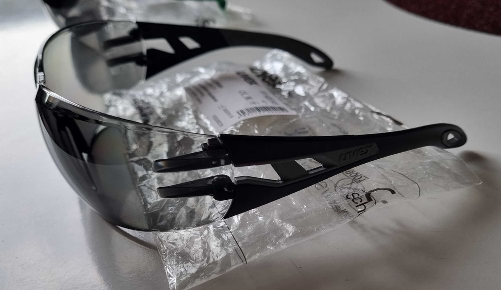Okulary ochronne UVEX Pheos