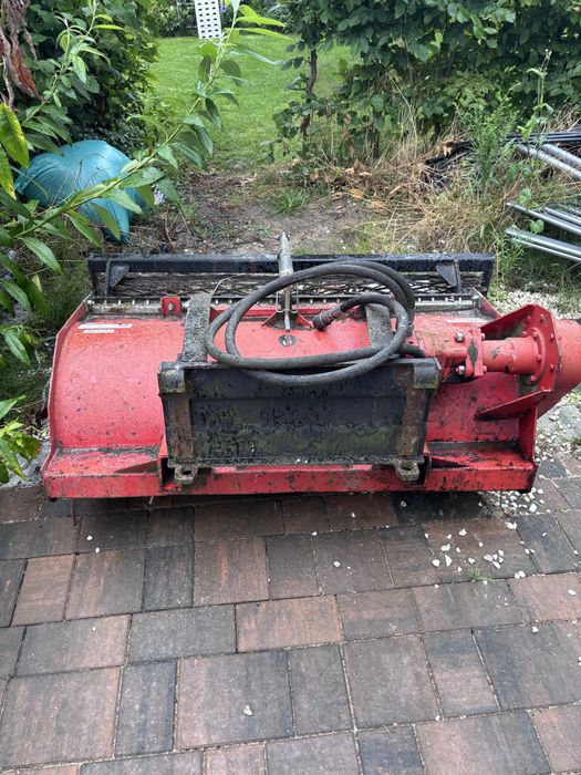 Glebogryzarka separacyjna hydrauliczna tst 113 R2 Avant Multione