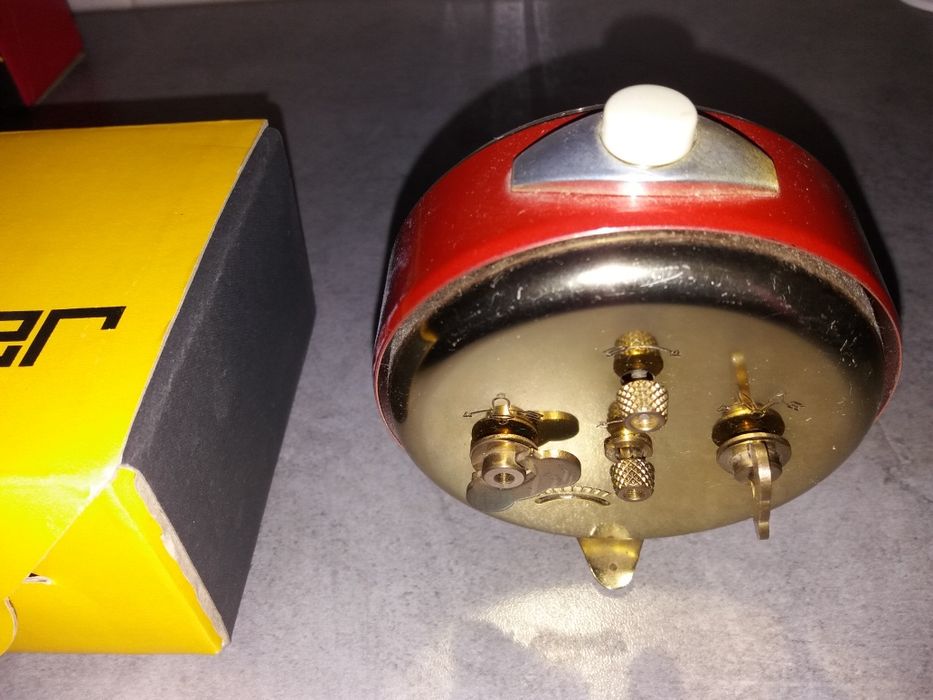 Relógios despertadores novos