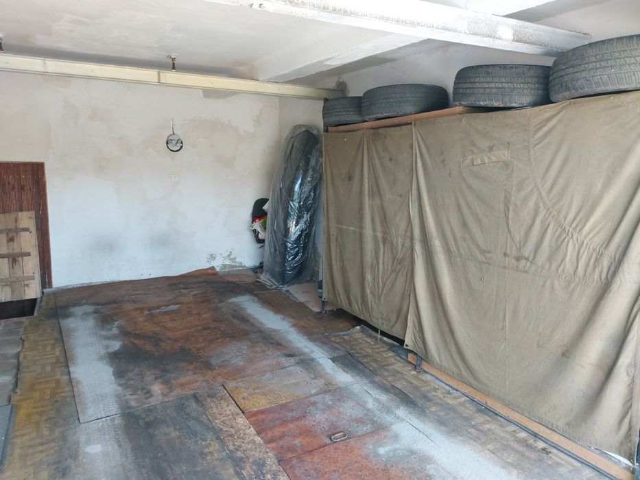 Гараж капитальный Южный мкр кооператив Чайка