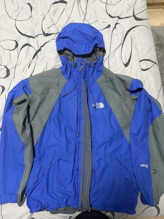 Курточка/ветровка The north face TNF