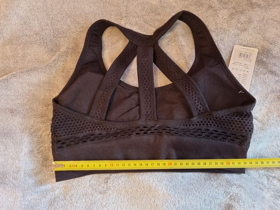 Спортивний топ со съёмным чашечками