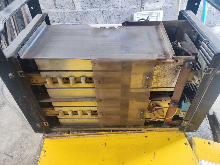 Spawarka Esab LHL250