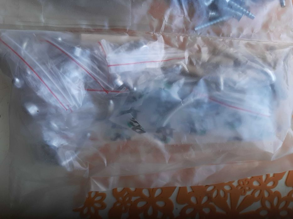 мебельная фурнитура