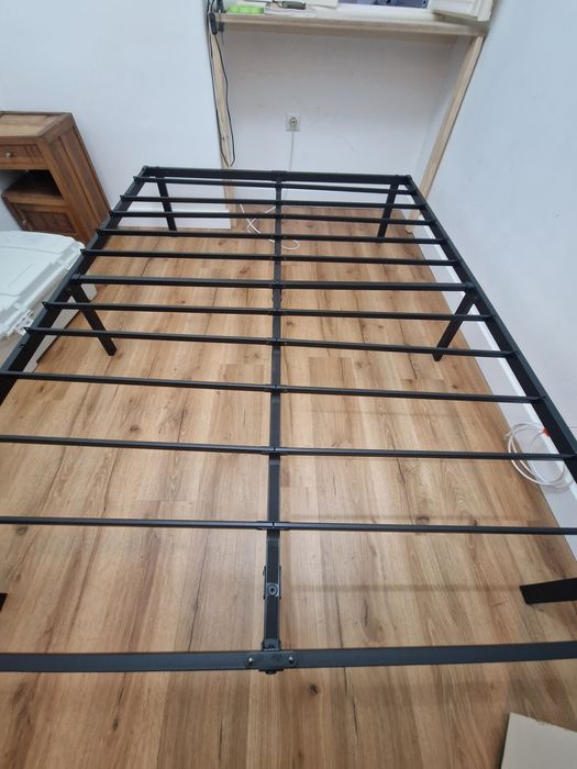 Cama de Casal ainda na caixa