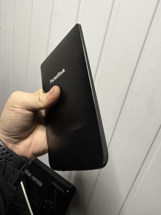 Електронна книга Pocketbook