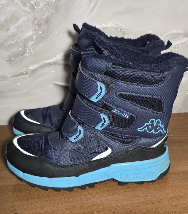 Зимове жіноче взуття