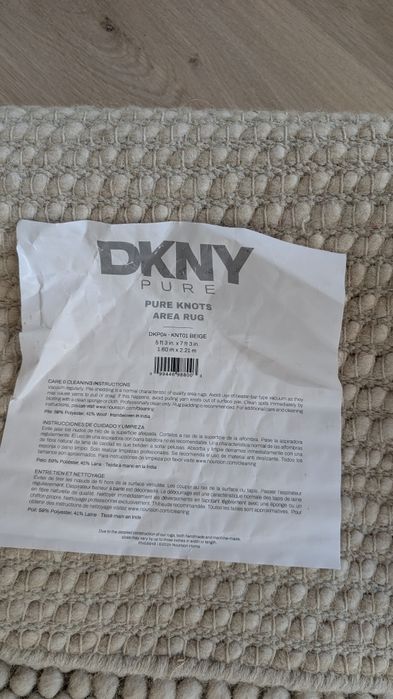 Dywan z wełną DKNY 160x221 cm NOWY