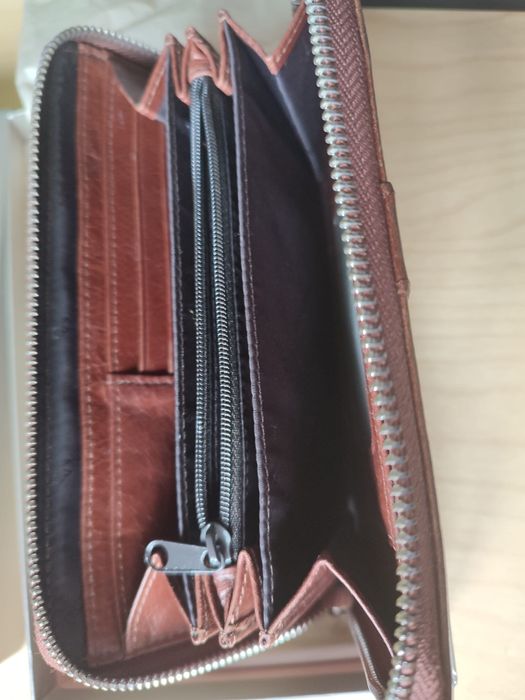 Carteira em pele Coccinelle