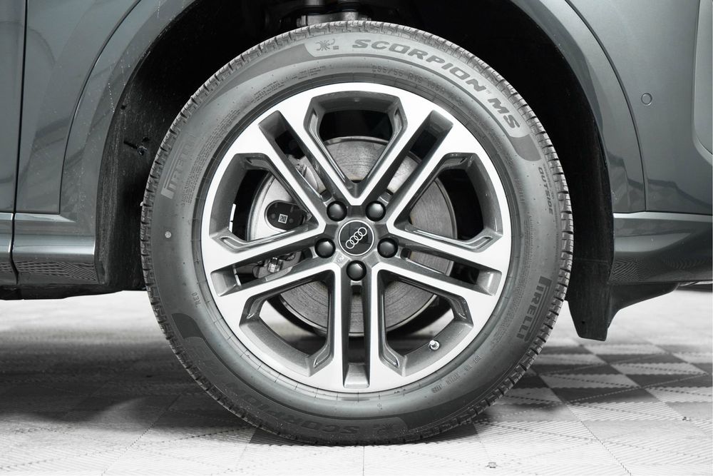 Нові диски Audi Q5 R19 з 235/55 Michelin 2025