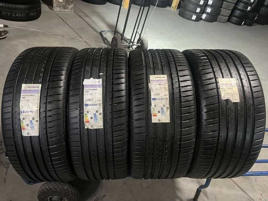 Купити різношорокий комплект шин гуми резини 325/40 R22 + 285/45 R22