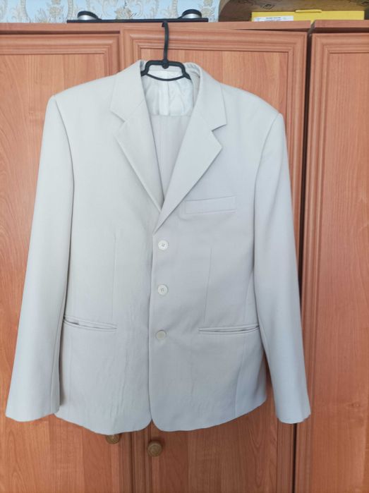 Костюм чоловічий бежевий (трійка)