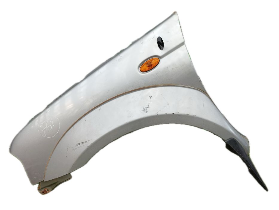 Guarda-lamas esquerdo NISSAN Navara Pick Up Chassis (D22)