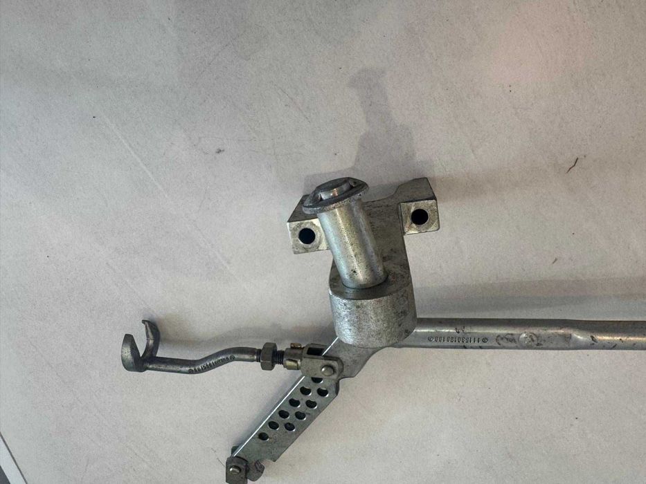 Kit de ferramentas específico para substituição da junta de cauda das válvulas sem remoção do cabeçote original da Mercedes-Benz