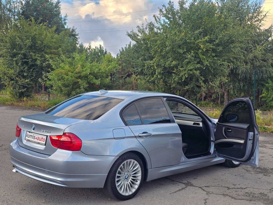 Продам BMW 3 Series 2011. Можна в розстрочку, під викуп.