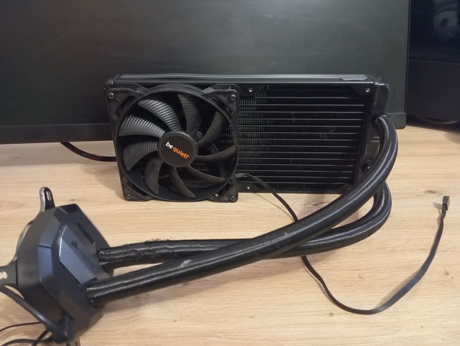 СВО Corsair Hydro H115i (280mm)