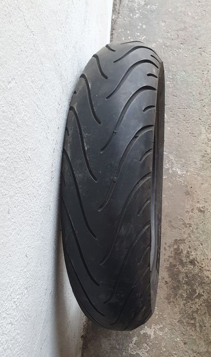 Opona motocyklowa Pirelli Metzeler Michelin