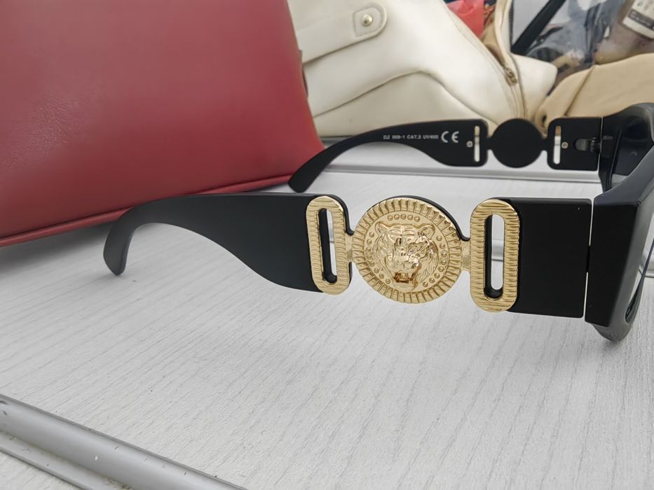 Okulary czarno złote