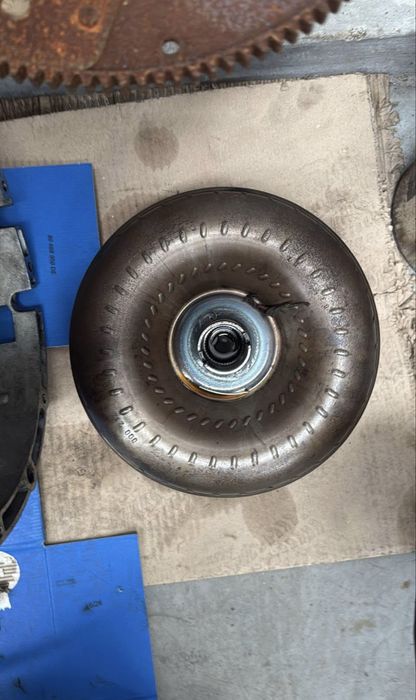 caixa automática 6hp28, com conversor de binário.