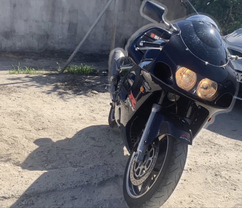 Suzuki gsxr 600 SRAD