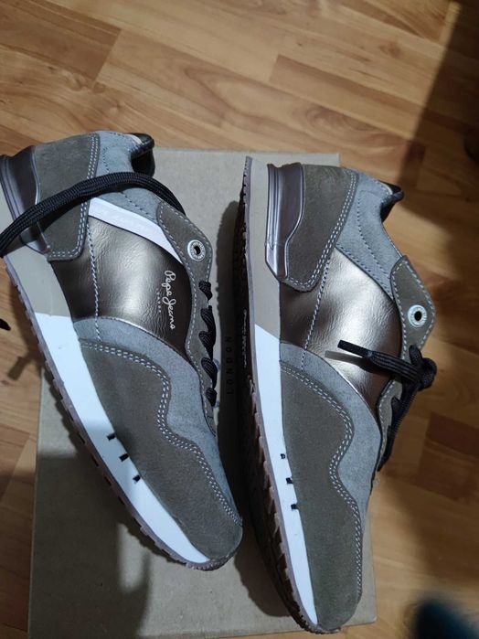 Sapatilhas bege Pepe jeans