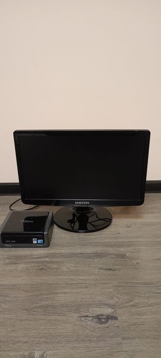 Монітор Samsung 18,5"