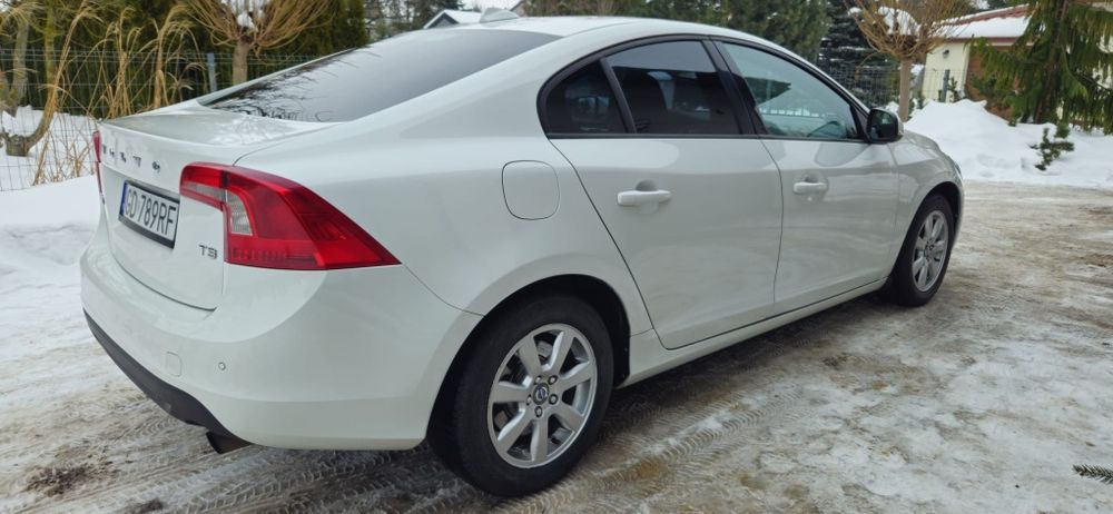 Sprzedam Volvo s60 t3 2012 Salon polska