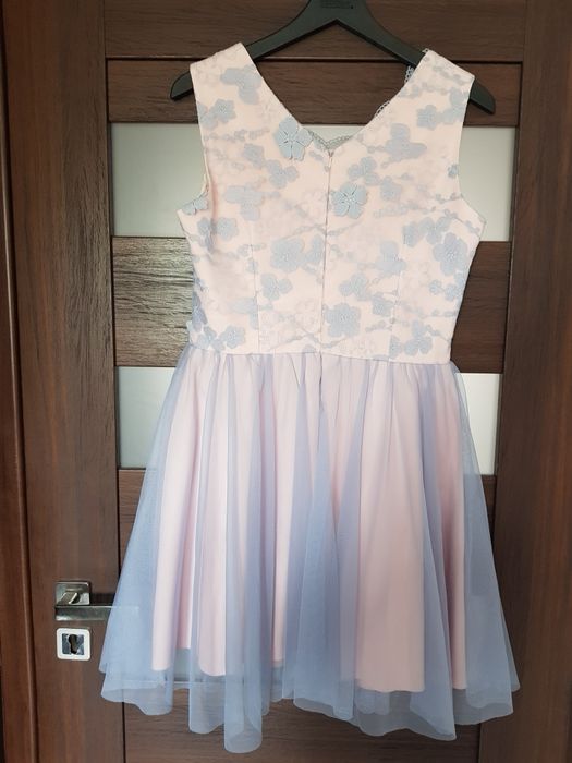 Sukienka pudrowy róż