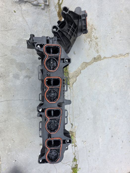 Kolektor ssący BMW G30 G31 520d B47 2.0d