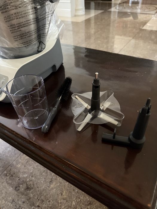 Kenwood kCook CCC200WH- кухонний комбайн