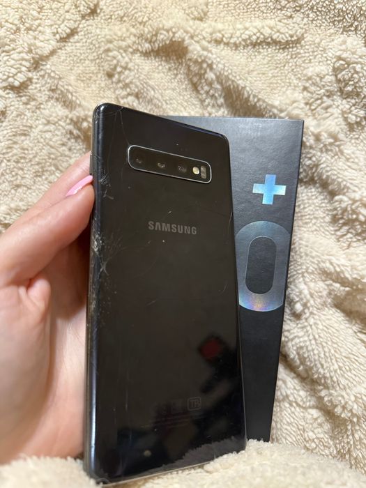 Samsung s10+ plus 8/128gb ! Официальный