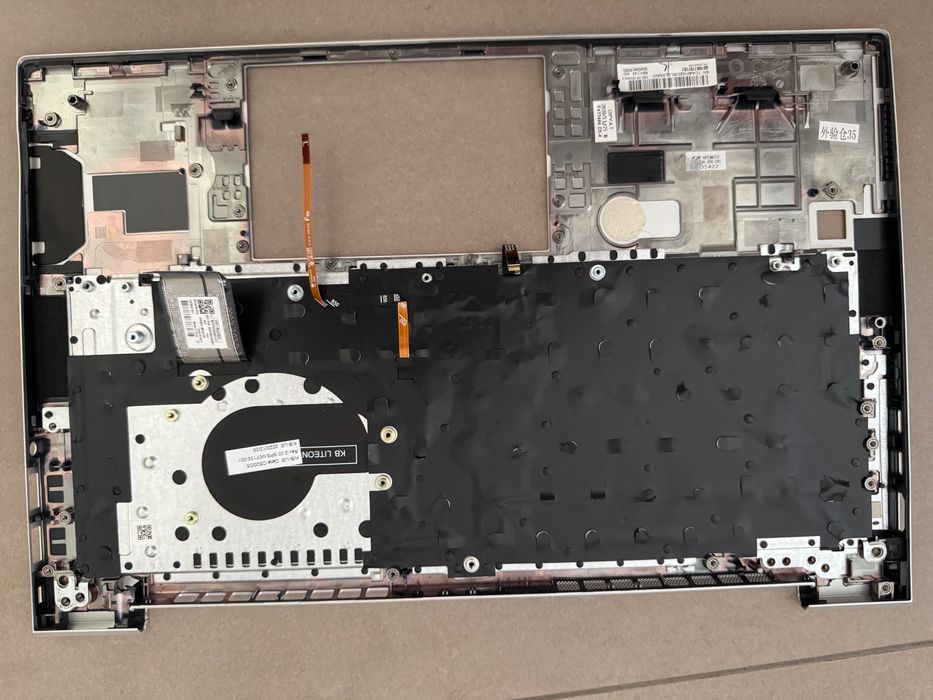 Palmrest HP Elitebook 840 G764586475118339121