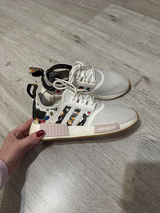 Жіночі кросівки Adidas Rich Mnisi NMD_R1 оригінал