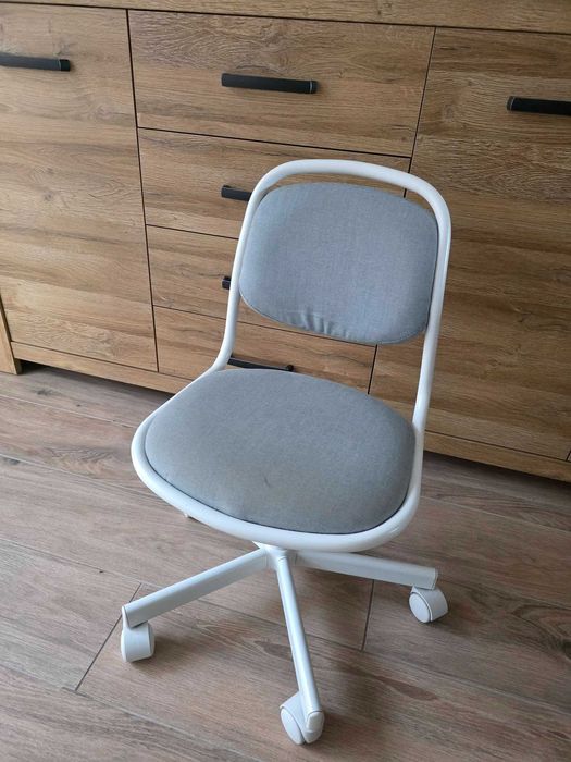 krzesło obrotowe dziecięce Ikea