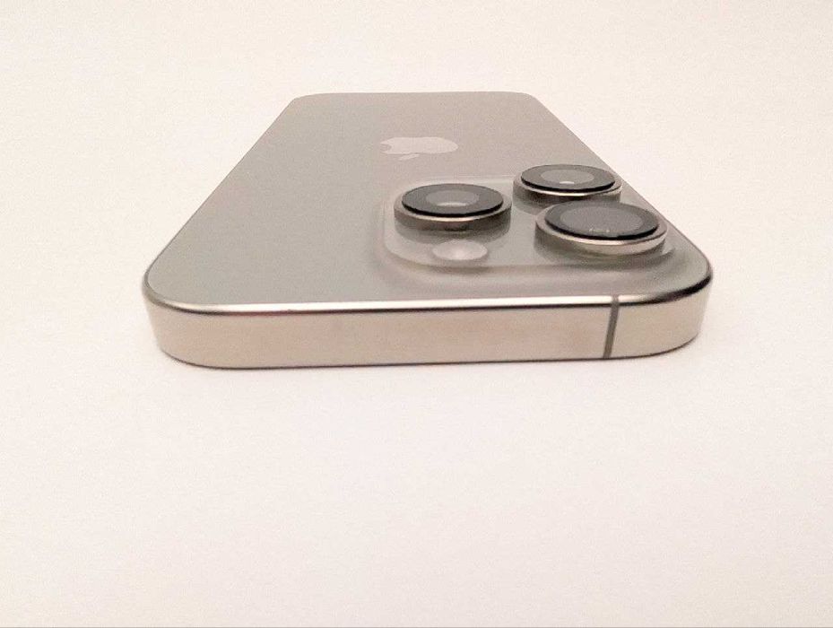 Apple iPhone 16 Pro 256GB Tytan Naturalny| eSim